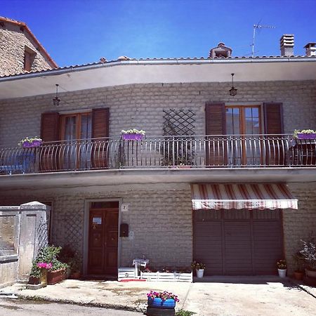 לינה וארוחת בוקר Roccalvecce Wanderlust Sant'Angelo Il Paese Delle Fiabe מראה חיצוני תמונה